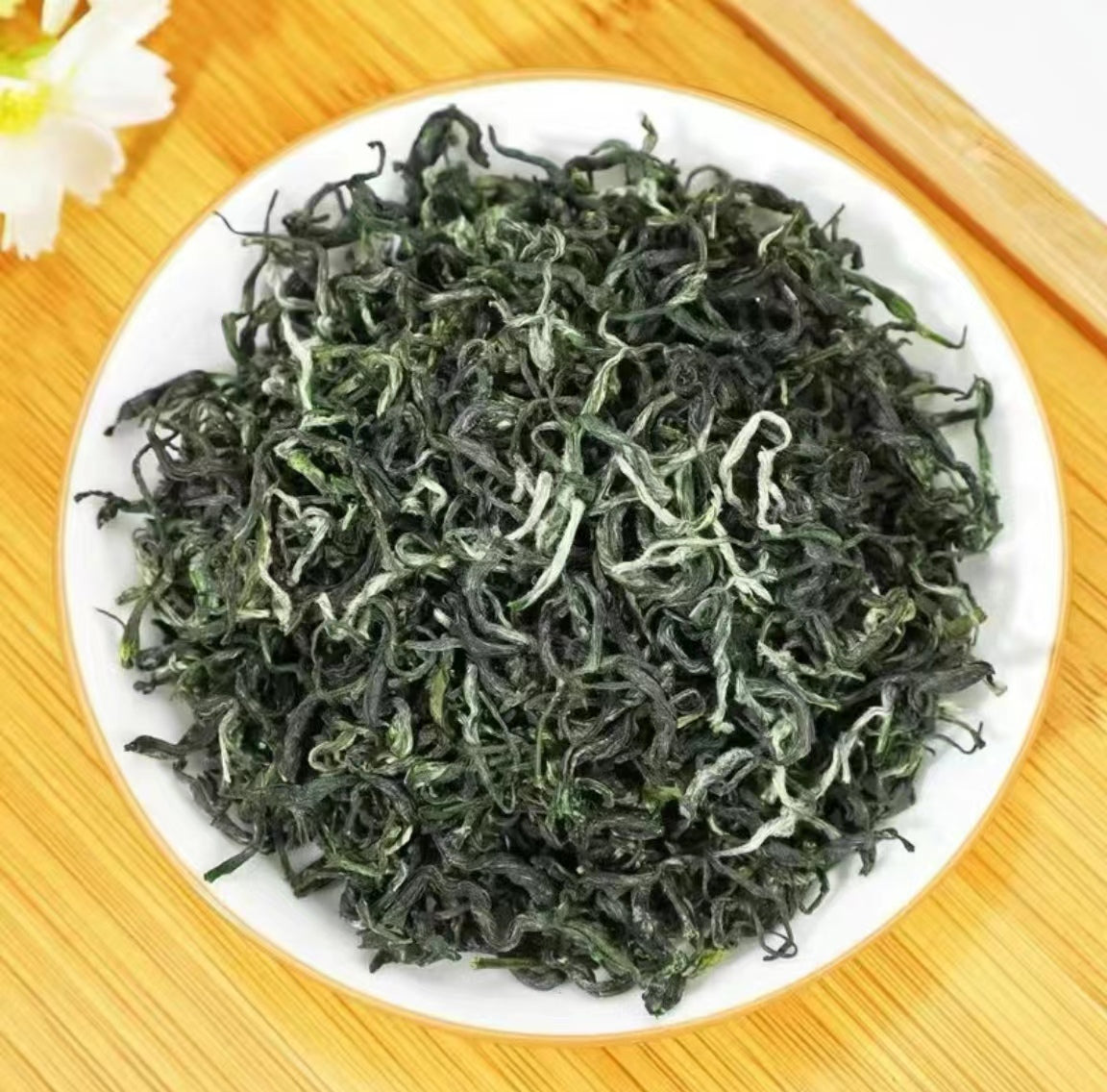 Six teas party(Biluochun tea 20g The highest grade of Huangshan City Maofeng Tea 20g Top grade Qimen black tea 20g Osmanthus Qimen black Tea 20g Jasmine Qimen black tea 20g Handmade, Taiping Houkui 20g )