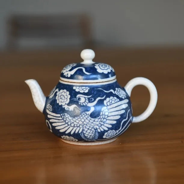 Product Name: "Lin Song Tang" Hand-painted Twin Phoenix Blue and White Sili Pear-shaped Teapot