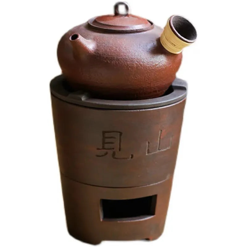 Xiyuan Tea is brewed in a furnace, with a charcoal stove on the side of the mountain